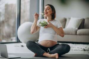 The Science Behind Pregnancy Nutrition: Latest Insights for 2025 Moms-to-Be