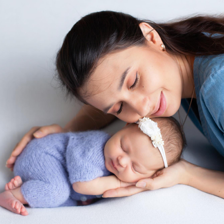 Why Newborn Breastfeeding is Important: Nutrition, Immunity & Bonding